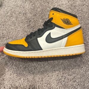 Nike Air Jordan 1 Retro High GS Taxi Yellow Toe Kids Sneakers 6.5Y 575441-711 OG
